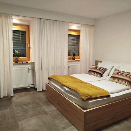 Apartma Mamut 1850 Kamnik Bagian luar foto