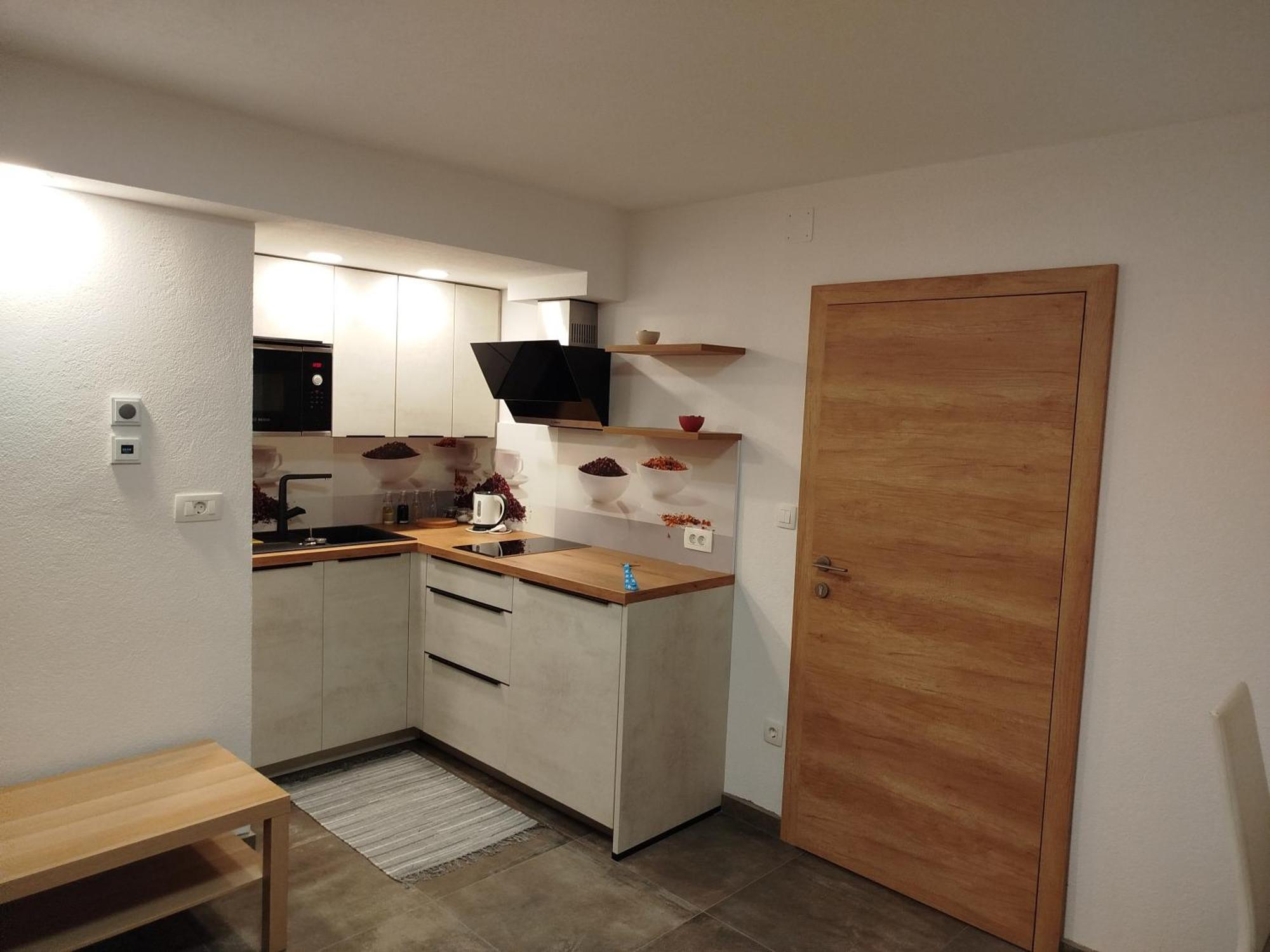 Apartma Mamut 1850 Kamnik Bagian luar foto