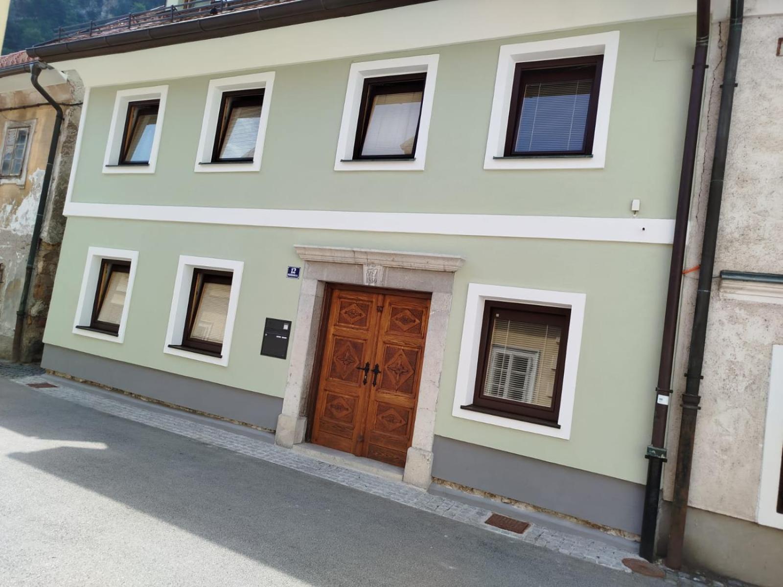 Apartma Mamut 1850 Kamnik Bagian luar foto