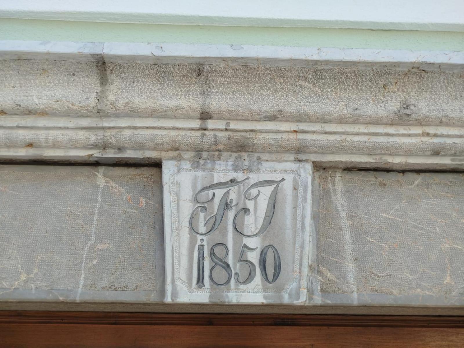 Apartma Mamut 1850 Kamnik Bagian luar foto